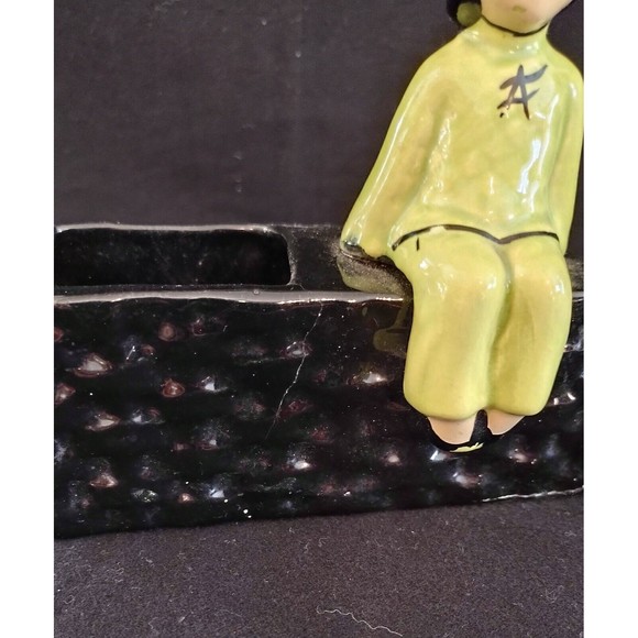 Vintage Mid Century Asian Figurine Boy and Girl Planter Pair - Picture 6 of 10